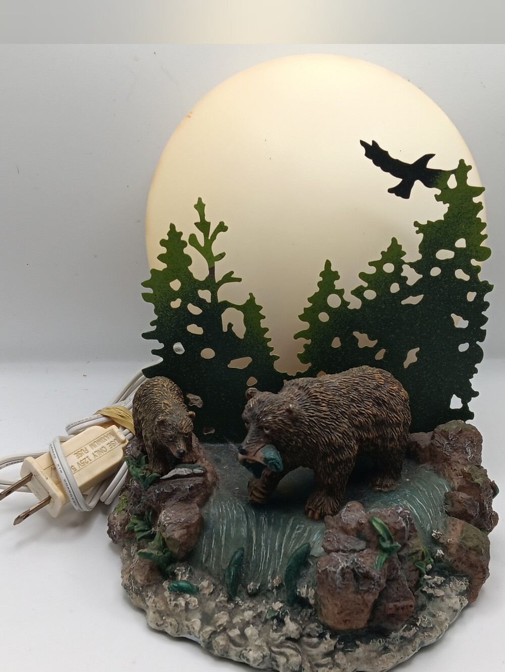 Vintage Moonlight Silhouette Bears In The Wilderness Night Light WORKS!